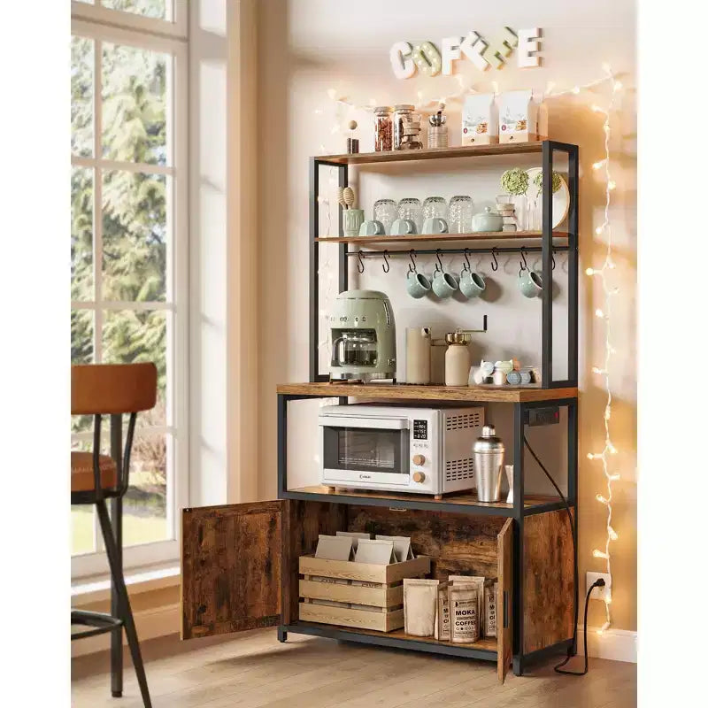 Scaffale da Cucina per Forno a Microonde con Presa di Corrente, Mobile Bar Caffè con Piano di Lavoro Alto 90 cm, Porta Microonde con 8 Ganci